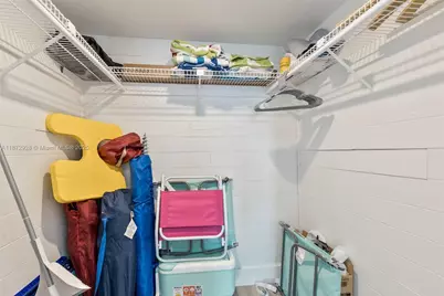 1275 Marseille Dr #35, Miami Beach, FL 33141 - Photo 17