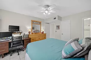 2261 NE 67th St, Fort Lauderdale, FL 33308 - Photo 17