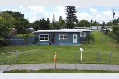 15250 Harrison Drive, Homestead, FL 33033 - Photo 13