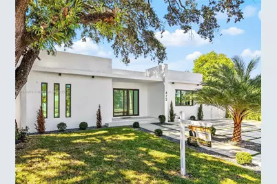 472 S Royal Poinciana Blvd, Miami Springs, FL 33166 - Photo 1