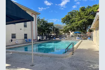 3224 NW 103rd Ter #205-B, Coral Springs, FL 33065 - Photo 3