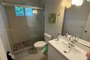 21140 NE 26th Ave, Miami, FL 33180 - Photo 49