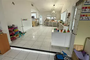 21140 NE 26th Ave, Miami, FL 33180 - Photo 29