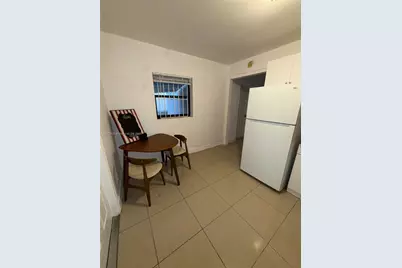 282 NW 98th St, Miami, FL 33150 - Photo 3