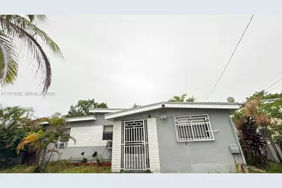 282 NW 98th St, Miami, FL 33150 - Photo 1