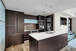 5875 Collins Ave, Miami Beach, FL 33140 - Photo 13