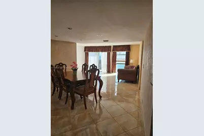 20400 W Country Club Dr #711, Aventura, FL 33180 - Photo 11