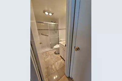 20400 W Country Club Dr #711, Aventura, FL 33180 - Photo 31