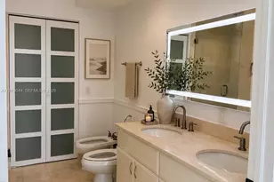 6365 Collins Ave, Miami Beach, FL 33141 - Photo 15