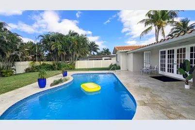 4027 Pierce St, Hollywood, FL 33021 - Photo 1