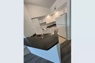 3430 N Pinewalk Dr N #636, Margate, FL 33063 - Photo 7