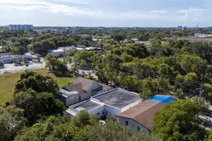 180 NW 59th St, Miami, FL 33127 - Photo 21