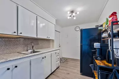 180 NW 59th St, Miami, FL 33127 - Photo 3