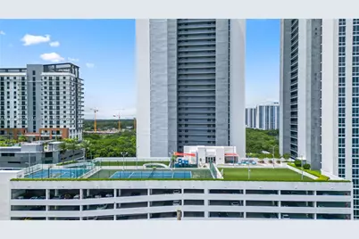 16385 Biscayne Blvd #1007, North Miami Beach, FL 33160 - Photo 31