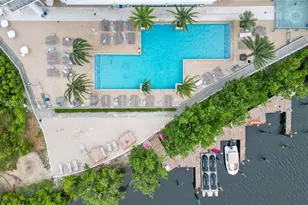 16385 Biscayne Blvd, North Miami Beach, FL 33160 - Photo 35