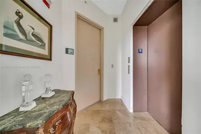 1607 Ponce De Leon Blvd #10C, Coral Gables, FL 33134 - Photo 15
