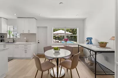 5 NW 107th St, Miami Shores, FL 33168 - Photo 9