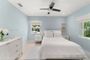 5 NW 107th St, Miami Shores, FL 33168 - Photo 13