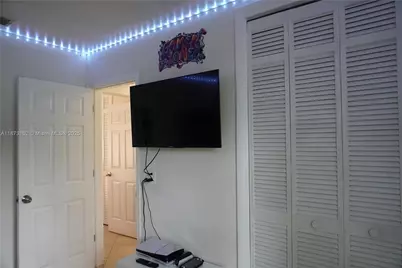 5211 Tower Drive, Cape Coral, FL 33904 - Photo 17