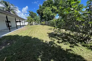 14721 Pierce St, Miami, FL 33176 - Photo 29