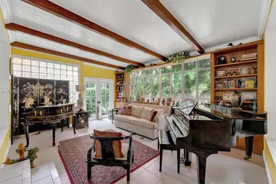 990 NE 94th St, Miami Shores, FL 33138 - Photo 15