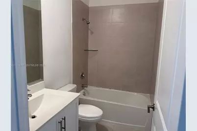 607 NE 208th Ter #607, Miami, FL 33179 - Photo 11