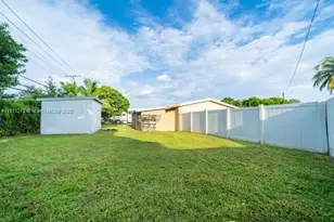 365 NW 198th St, Miami Gardens, FL 33169 - Photo 5