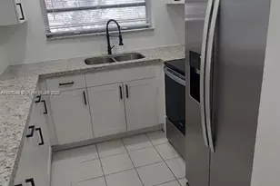 3033 NW 43rd Ave, Lauderdale Lakes, FL 33313 - Photo 3