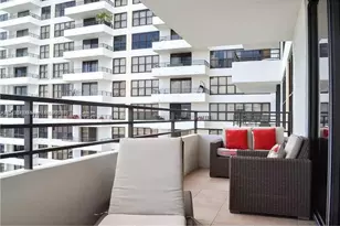 2500 Parkview Dr, Hallandale Beach, FL 33009 - Photo 3