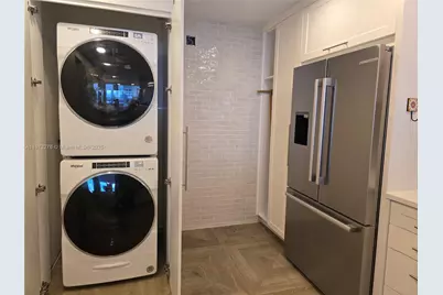 [Address not provided], Miami Beach, FL 33140 - Photo 11