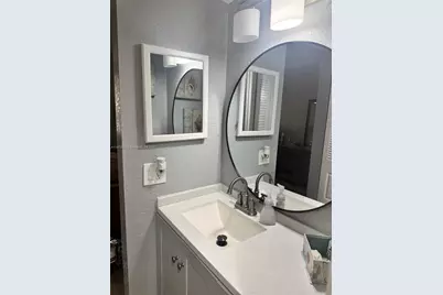 10332 Sunrise Lakes Blvd #106, Sunrise, FL 33322 - Photo 17