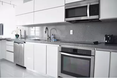 100 Lincoln Rd #1504, Miami Beach, FL 33139 - Photo 5