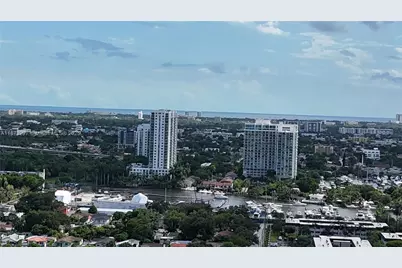 1941 NW 19th Ave, Miami, FL 33125 - Photo 9