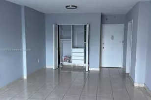 400 Kings Point Dr, Sunny Isles Beach, FL 33160 - Photo 13