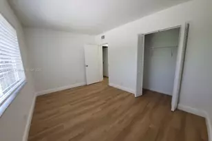 4354 NW 9th Ave, Deerfield Beach, FL 33064 - Photo 5