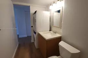 4354 NW 9th Ave, Deerfield Beach, FL 33064 - Photo 9