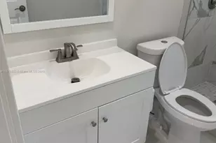 1050 NW 25th Way, Fort Lauderdale, FL 33311 - Photo 15