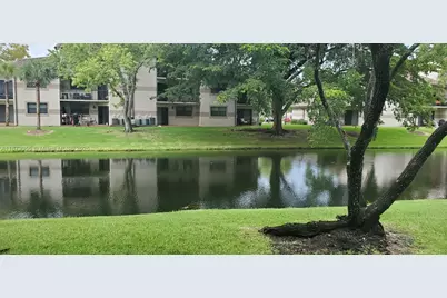 9934 Nob Hill Ln #9934, Sunrise, FL 33351 - Photo 15