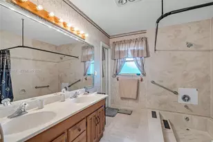 16561 Royal Poinciana Dr, Weston, FL 33326 - Photo 21