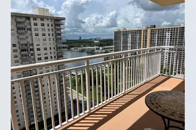 251 174th St #1905, Sunny Isles Beach, FL 33160 - Photo 11