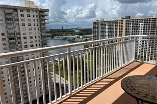 251 174th St, Sunny Isles Beach, FL 33160 - Photo 11