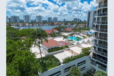 3640 Yacht Club Dr #305, Aventura, FL 33180 - Photo 51