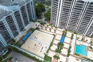 3640 Yacht Club Dr, Aventura, FL 33180 - Photo 5