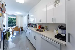 3640 Yacht Club Dr, Aventura, FL 33180 - Photo 15