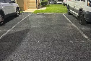 6675 W 26th Ct, Hialeah, FL 33016 - Photo 9