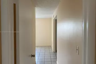 10772 La Placida Dr, Coral Springs, FL 33065 - Photo 13