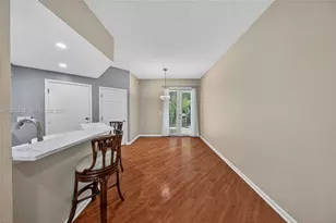 1900 Oceanwalk Ln, Lauderdale by the Sea, FL 33062 - Photo 11