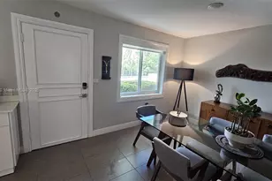 1631 NE 114th St, Miami, FL 33181 - Photo 5