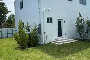 723 NW 19th Ave, Fort Lauderdale, FL 33311 - Photo 21