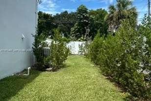 723 NW 19th Ave, Fort Lauderdale, FL 33311 - Photo 15